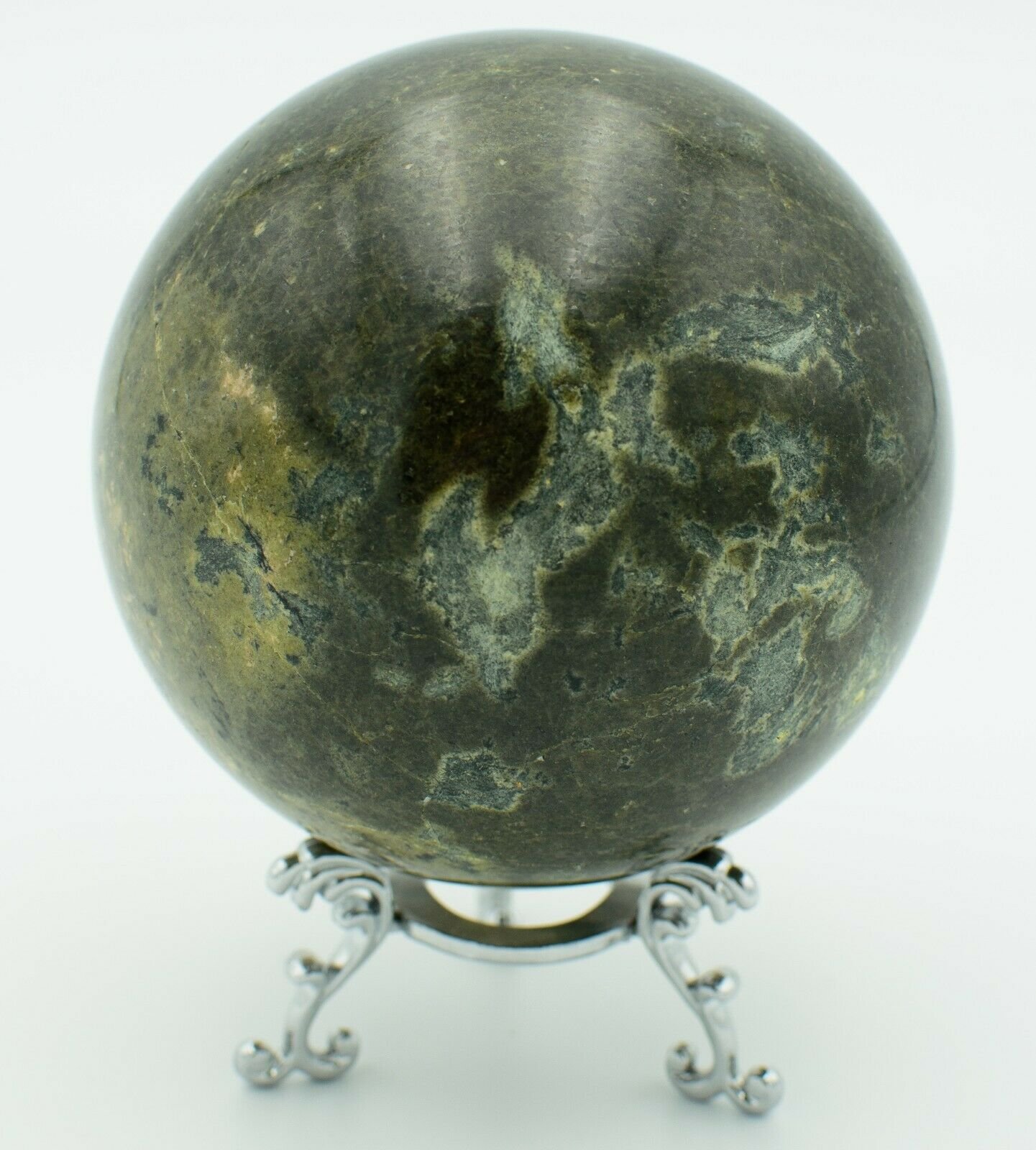 Western-Australian-Chrome-Diopside-89mm-Rock-Sphere-Free-Stand-Jasper-CD066-373995521192
